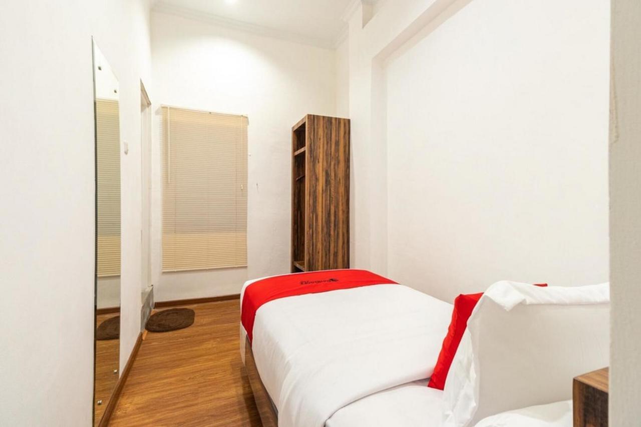 Reddoorz @ Binjai Hotel Bagian luar foto